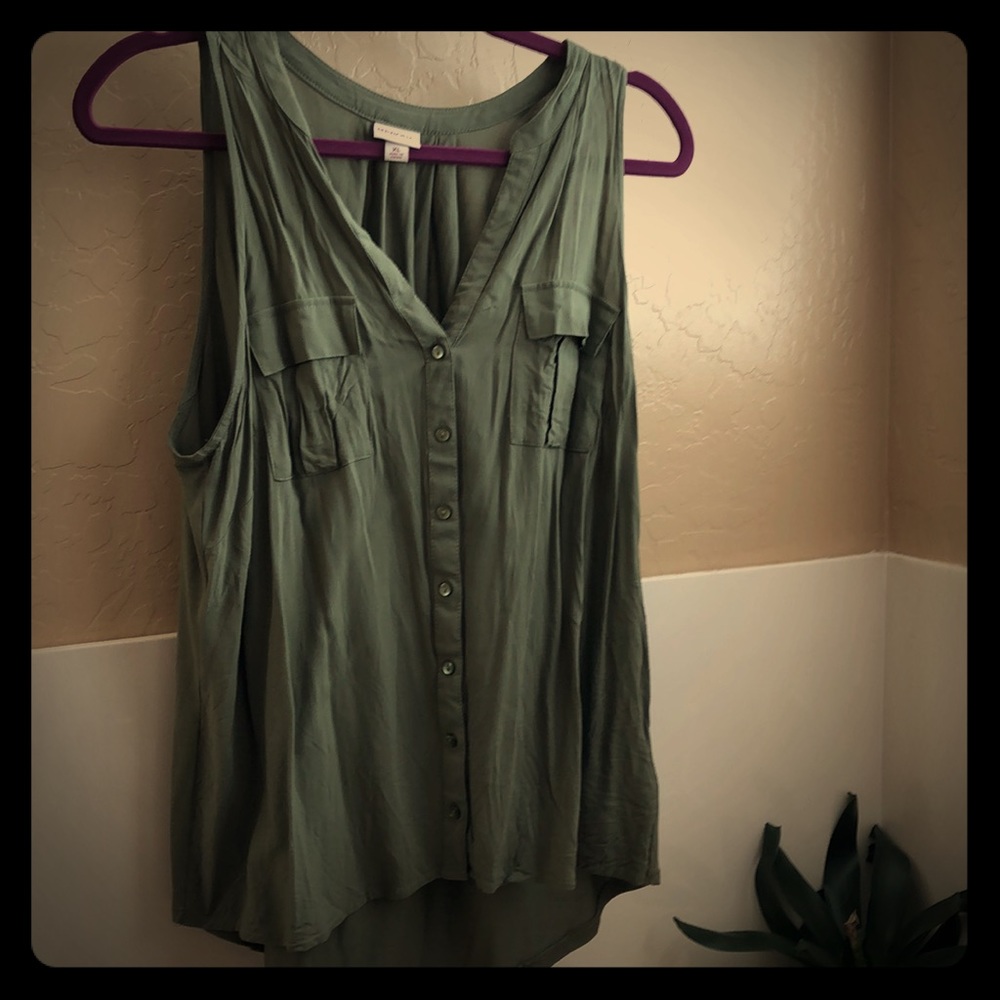 Short sleeve button ladies Short sleeve